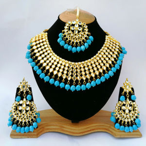 Conjunto de Joyería Clásica India de Moda para Compromiso, Boda o Fiesta, Collar Tradicional de Cristal Kundan con Perlas de Imitación y Chapado en Oro para Mujer - Product Image 1