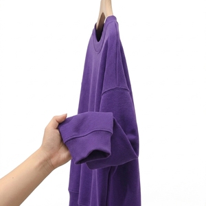 Sweat-shirts pour hommes personnalisés avec logo sur le devant, de haute qualité, à fermeture éclair quart, coupe classique, respirants, 100% coton, écologiques, en vente en ligne à prix réduit - Product Image 3