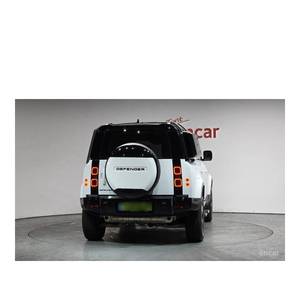 Land Rover Defender 110 P300 X-Dynamic SE 2024/3, 6 840 km, boîte automatique, caméra de recul, conduite à gauche - Product Image 3