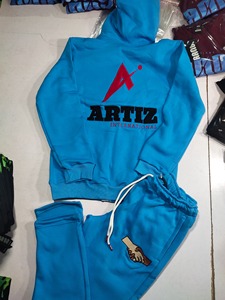 Conjunto Deportivo ARTIZ INTERNATIONAL de Alta Calidad para Hombre, 2 en 1, de Algodón Grueso con Forro Polar, con Logotipo Bordado en Aplique - Product Image 4