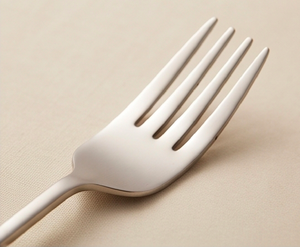 Juego de cubiertos de metal mixto con punta de plumas, juego de cubiertos de acero inoxidable de dos tonos para el hogar, cocina, restaurante y fiestas. - Product Image 3