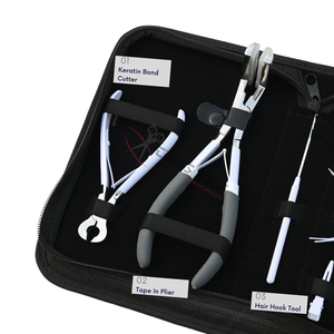 Kit d'outils pour extensions capillaires pour coiffeurs : pinces à bandes adhésives, coupe-keratine, crochet de traction, aiguilles courbées, mini-ciseaux, pinces de sectionnement - Product Image 3
