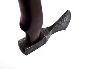 Hache de combat artisanale en acier Damas, hache barbue viking, manche en bois, outil de survie en plein air - Product Image 3