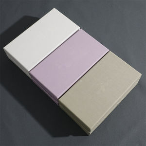 Cajas de Joyería de Lujo Personalizadas con Logotipo, Recicladas, Simples, para Guardar Collares Finos, Broches y Gafas de Sol, con Cubierta del Mismo Color - Product Image 1