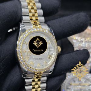 Montre de luxe pour femme Pahal Jewels en acier inoxydable, lunette sertie de diamants, mouvement mécanique analogique, verre saphir, boîtier de 36 mm, ouverture par bouton-poussoir - Product Image 3