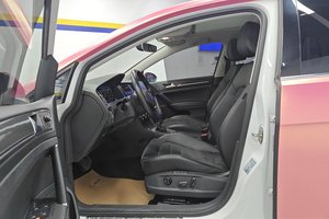 <span class=keywords><strong>Volkswagen</strong></span> <span class=keywords><strong>Golf</strong></span> 7 <span class=keywords><strong>2020</strong></span> 1.4TSI 280TSI Edizione Beloved Luxury Automatica a Benzina Prodotta in Cina (Auto Usata) - Product Image 5