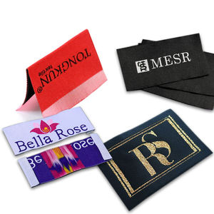 Étiquettes de vêtements tissées personnalisées en tissu recyclé écologique en forme de drapeau pour le branding des vêtements et des marques de mode - Product Image 6