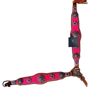 Set de cabezada de una oreja y pechera para caballo Western, de cuero de cocodrilo rosa, con conchos de cristal, hecho a mano, para equitación de trial - Product Image 2