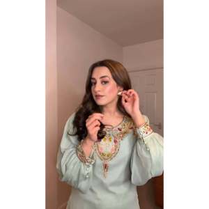 Ensemble haut-plazzo et dupatta pour femmes, vêtements de soirée, avec broderie lourde, look élégant - Product Image 4