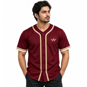 Maillot de baseball de qualité supérieure, conçu avec un tissu durable, une structure confortable, des coutures fiables et une finition de qualité, idéal - Product Image 4