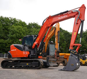 Mini-excavatrice KX080-5 d'occasion à bas prix, engin de construction, pelle sur chenilles, modèle 2023, 12 tonnes, moteur prêt à l'emploi, 8 heures de fonctionnement - Product Image 2