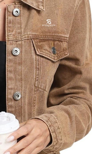 Blazer Vaquero Minimalista para Mujer, Estilo Entallado con Botones al Frente, MOQ Bajo, Directo de Fábrica para Marcas y Compradores de Ropa Contemporánea 2026 - Product Image 2