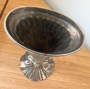 metal Iron Flower <b>Vase</b> Handcrafted Decorative Centerpiece Durable Lightweight Rust Resistant Iron <b>Vase</b> For Home Decoration - Product Image 2