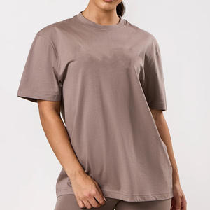 เสื้อยืดผู้หญิงทรงเข้ารูป ผ้าฝ้าย 100% 200gsm รับทำโลโก้ ขายส่งจากโรงงาน - Product Image 2