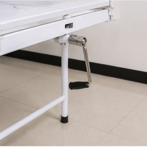 Lit d'hôpital avec panneaux de tête et de pieds réglables - Product Image 2
