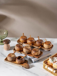 Boîte à sucre et salière ronde en bois d'acacia de haute qualité pour la cuisine par Crescent Crafts - Product Image 2