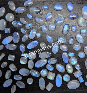 Piedras Preciosas Sueltas de Piedra Lunar Blanca Arcoíris 100% Naturales de Alta Calidad, Pulimentadas y Multibrillantes, Certificadas por Terceros para Joyería - Product Image 2