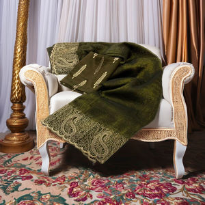 ผ้าชีฟองเนื้อนุ่มประดับงานปักดิ้นทอง ซารี ขายส่งจากโรงงาน จัดจำหน่ายออนไลน์ แฟชั่นผู้หญิงอินเดีย - Product Image 1