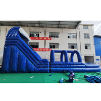 Toboggan aquatique gonflable commercial bleu avec piscine, grand toboggan aquatique gonflable pour location de fête estivale en extérieur