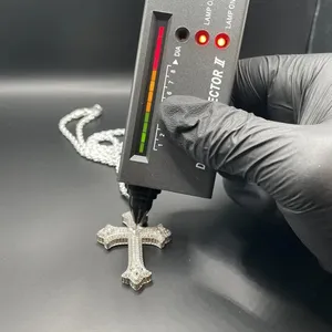 Pendentif Croix Moissanite Sertie de Pierres Style Hip Hop Luxe en Argent Sterling 925 - Product Image 4