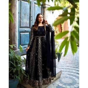 Robes de soirée de créateur, magnifique robe et dupatta pour les occasions spéciales - Product Image 3