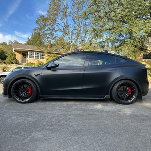 Offre exclusive Tesla Model Y SUV électrique Voiture familiale de luxe Caractéristiques de sécurité avancées Livraison rapide disponible au meilleur prix - Product Image 1