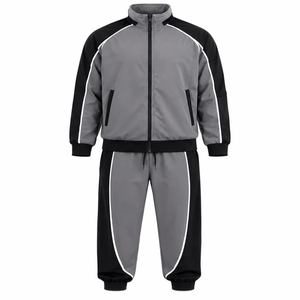 Conjunto Deportivo Personalizado – Chaqueta y Pantalones Deportivos al por Mayor – Ropa de Entrenamiento Personalizada para Equipos - Product Image 2