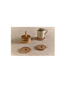 Juego de posavasos de madera maciza con acabado natural, superficie pulida lisa, resistentes al calor, para mesa de comedor y cocina - Product Image 1