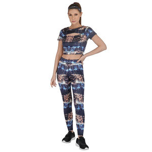 Vêtements de sport pour femmes en promotion, ensembles de yoga à séchage rapide, vêtements de sport à col carré, ensembles de fitness avec design par sublimation - Product Image 1