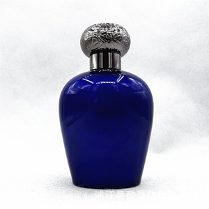 Best-seller 100ml Luxe Oud Blue <span class=keywords><strong>Velvet</strong></span> <span class=keywords><strong>Parfum</strong></span> de haute qualité Dubaï Moyen-Orient Fleur Oud <span class=keywords><strong>Parfum</strong></span> Spray <span class=keywords><strong>Parfum</strong></span> Oriental - Product Image 2