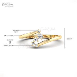 Anillo de compromiso de diamante blanco de corte redondo de 0.12 CTW con oro macizo de 14k y diseño trenzado, joyería nupcial única para novias. - Product Image 4