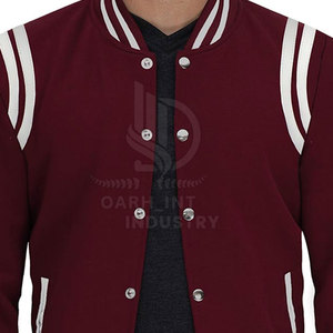 เสื้อแจ็คเก็ต OARH INT INDUSTRY Urban Fashion สำหรับผู้ชาย ฤดูหนาว แบบ Letterman ด้านหน้าผ้าเนื้อนุ่ม สวมใส่สบาย เป็นมิตรกับสิ่งแวดล้อม ผลิตจากเส้นใยโพลีเอสเตอร์ 100% - Product Image 6