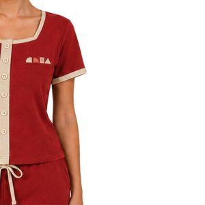 Conjunto de dos piezas de pantalones cortos rojos y beige para mujer, top con botones y cuello cuadrado, estampado geométrico minimalista, ropa informal de verano de algodón para estar en casa - Product Image 4
