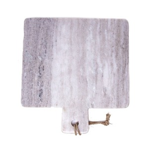 เขียงหินอ่อนพร้อมหูจับหนัง สำหรับหั่นอาหารในครัว ใช้เสิร์ฟอาหาร  สามารถสลักชื่อได้ เหมาะสำหรับร้านอาหารและเคาน์เตอร์ครัว - Product Image 2