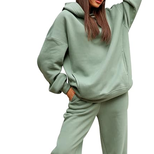 Conjunto de Ropa Casual de Invierno para Mujer, Dos Piezas, Estilo Urbano |   Conjunto Deportivo Personalizado |   Elegante, 100% algodón, ecológico - Product Image 2