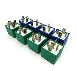 Relés (4 Unidades) Verde y Azul Compatibles con Retroexcavadora JCB 3C 3CX, Piezas de Motor 71609500 71609800, Alta Calidad - Product Image 1
