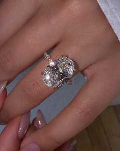 7Carat Oval Cut <b>Rings</b> Custom 14K 18K Solid Gold Lab Grown Diamond Prong <b>Set</b> Pave Accent Tapered Luxury Solitaire <b>Women</b> Wholesale - Product Image 6