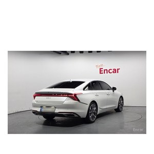รถยนต์ Kia K8 ปี 2022 เครื่องยนต์เบนซิน 2.5 ลิตร ขับเคลื่อน 2 ล้อ เกียร์อัตโนมัติ ระยะทาง 26,283 กม. มาตรฐานไอเสียยูโร 5 พวงมาลัยซ้าย - Product Image 2