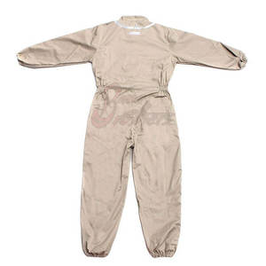 Traje de apicultura duradero de tres capas con capucha desmontable y diseño elástico en muñecas y tobillos para máxima seguridad - Product Image 2