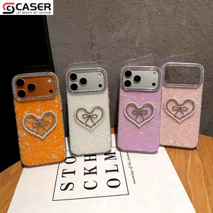 Funda Protectora para iPhone 17/16/15/<span class=keywords><strong>14</strong></span> con Diseño de Corazón y Lazo, Textura de Mármol Brillante, Plisada, con Cristales y Perlas, a Prueba de Golpes - Product Image 3