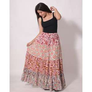 Jupe longue artisanale en coton respirant, patchwork, imprimé au bloc, style bohème, maxi jupe vintage ethnique pour femme, idéale pour les festivals d'été - Product Image 4