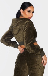 Survêtement en velours de haute qualité pour femmes, tissu extensible 280 GSM, couleur bleue, logo en strass, ensemble personnalisé, tailles plus grandes - Product Image 3