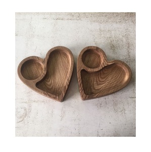 Pièce de présentation en bois fin avec une fabrication robuste, un attrait sophistiqué et une utilité pratique pour servir à l'intérieur. - Product Image 5