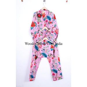 Ensemble de pyjama élégant pour femmes avec col rabattu, motif floral, 100% coton, doux et respirant, pour la nuit - Product Image 5
