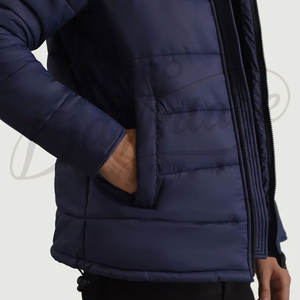 เสื้อแจ็คเก็ตบุนวมมีฮู้ดสีน้ำเงินกรมท่าสำหรับผู้ชาย เสื้อโค้ทกันหนาวแบบควิลท์ กันน้ำ อุ่นสบาย บุใยสังเคราะห์ ทรงเข้ารูปลำลอง - Product Image 5