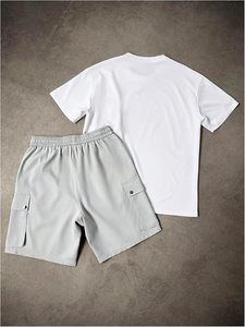 Conjuntos Casuales para Hombre, Conjunto Deportivo de 2 Piezas, Camisetas de Manga Corta con Cuello Redondo y Pantalones Cortos Cargo - Product Image 3