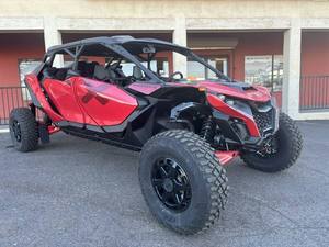 Découvrez le nouveau Can-Am Maverick R Max X UTV 2026 POUR ADULTES - Product Image 5