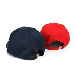 Casquette de baseball unisexe en coton bleu marine et rouge, réglable, pour un usage décontracté, utilisable en toutes saisons - Product Image 5