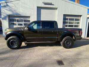 VENTE STANDARD DE VÉHICULES D'OCCASION Ford F-150 Raptor PICK-UP - Product Image 6