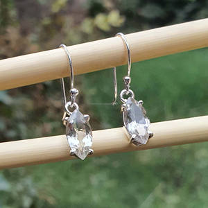 Pendientes colgantes de cristal de amatista verde originales delicados minimalistas para mujer, joyería de plata de ley 925 hecha a mano, venta al por mayor - Product Image 6